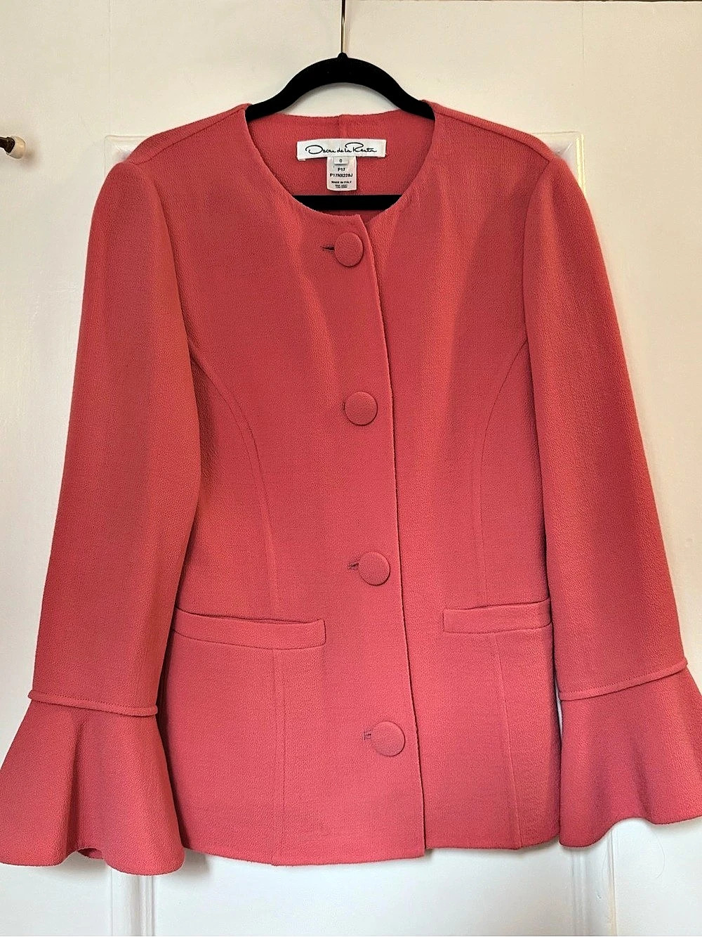 Oscar de la Renta Coral Bell Sleeve Jacket Size 0 Like New